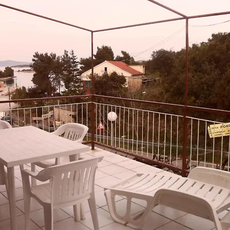 Apartment 2 *
